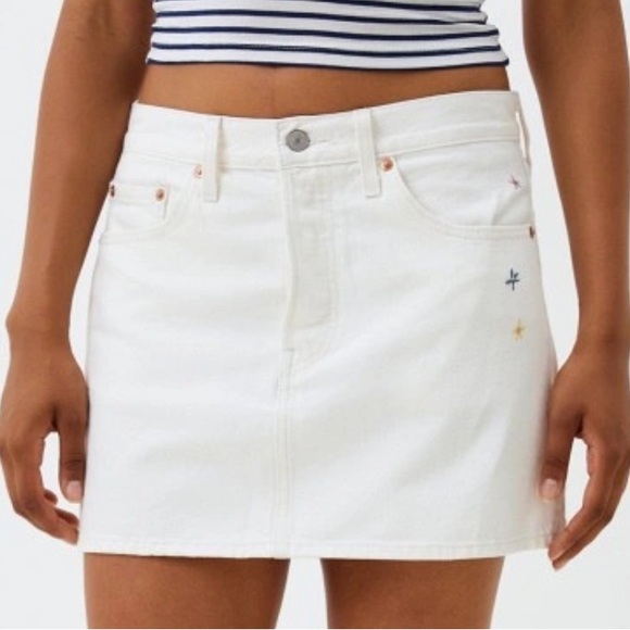 Levi’s Icon Skirt - Picture 1 of 11